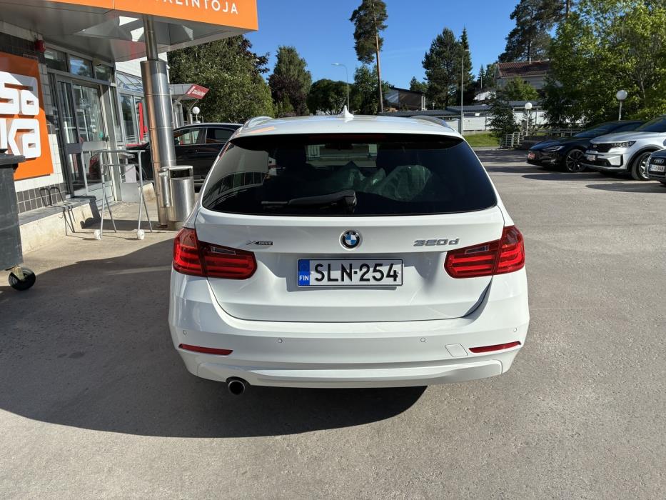 BMW 320 2014