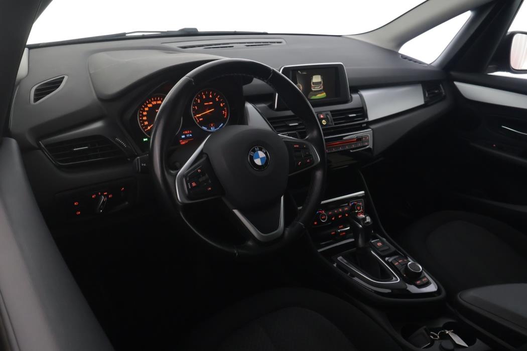 BMW 225 2017