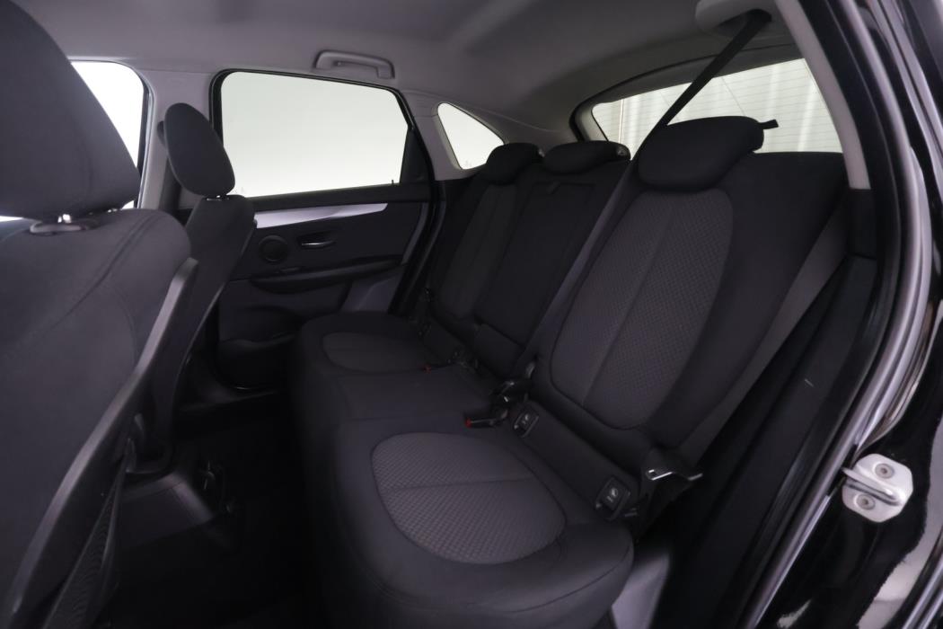 BMW 225 2017