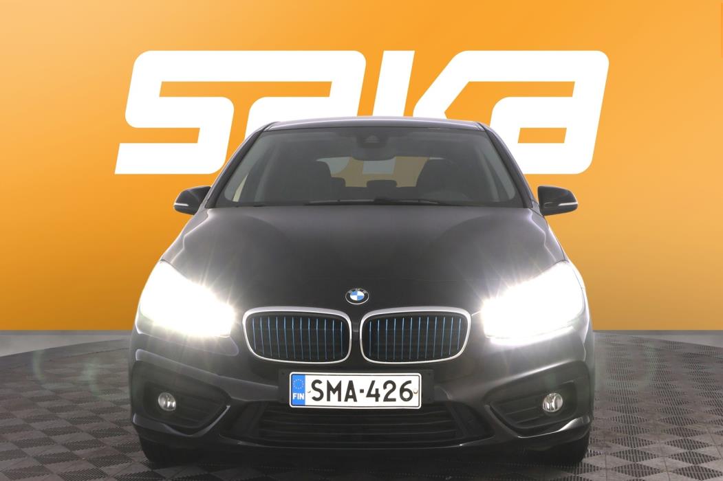 BMW 225 2017