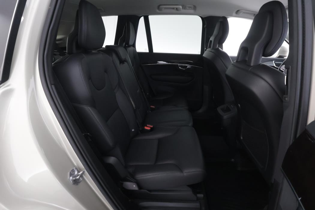 VOLVO XC90 2017