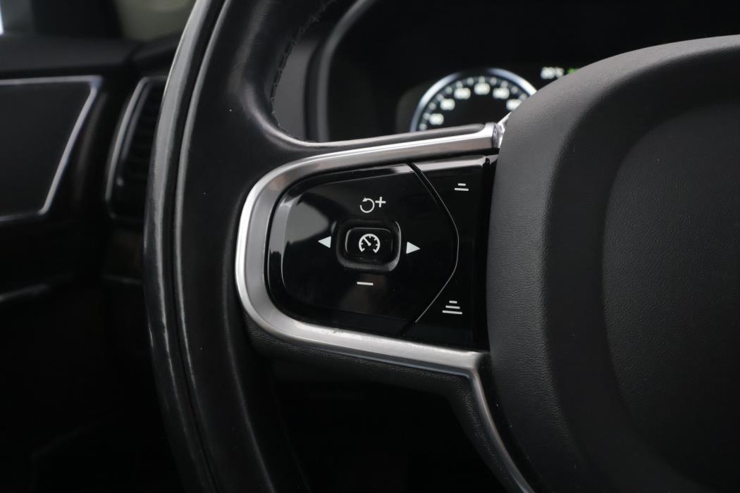 VOLVO XC90 2017