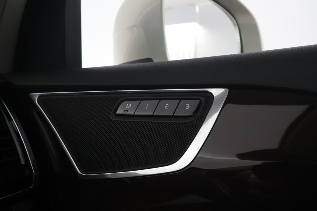 VOLVO XC90 2017