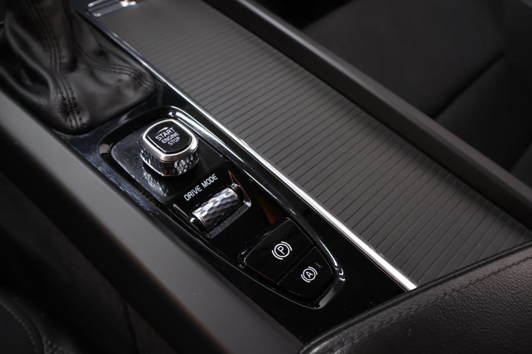 VOLVO V60 Cross Country 2019