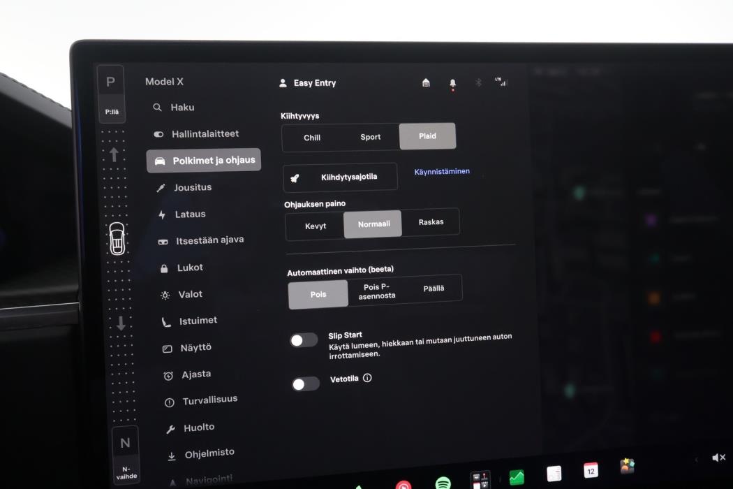 TESLA Model X 2023