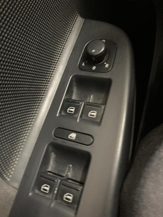 VOLKSWAGEN Golf 2008