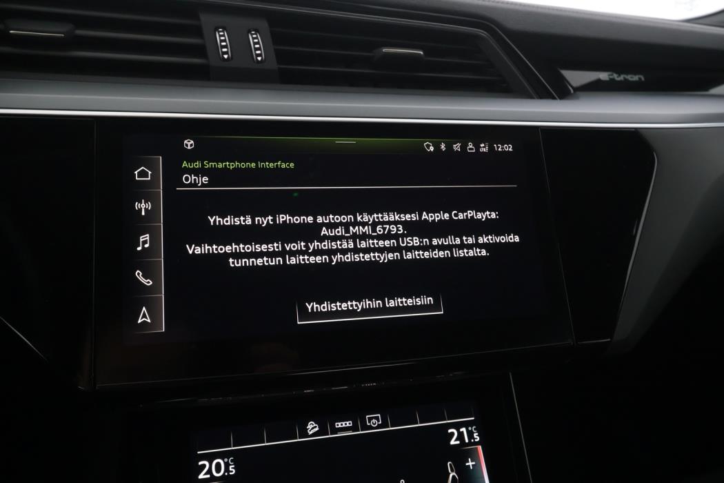 AUDI e-tron 2021