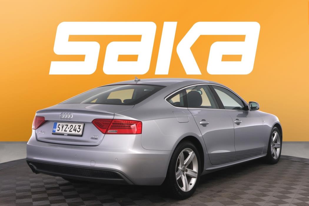 AUDI A5 2015