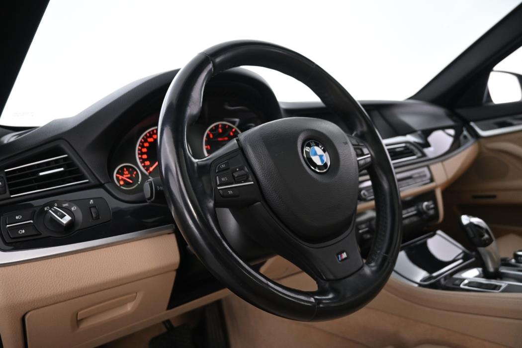 BMW 525 2012
