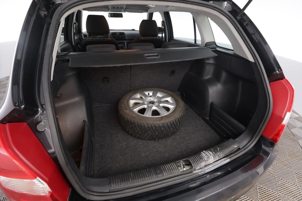 SKODA Fabia 2013
