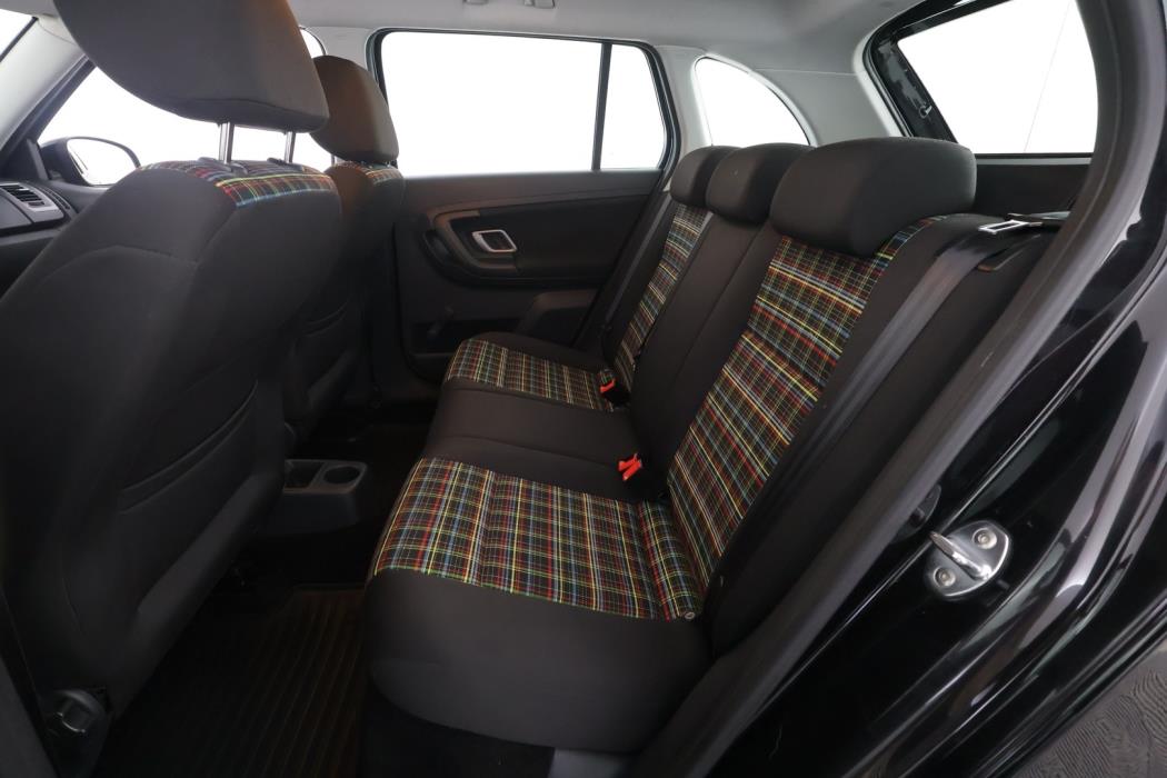 SKODA Fabia 2013