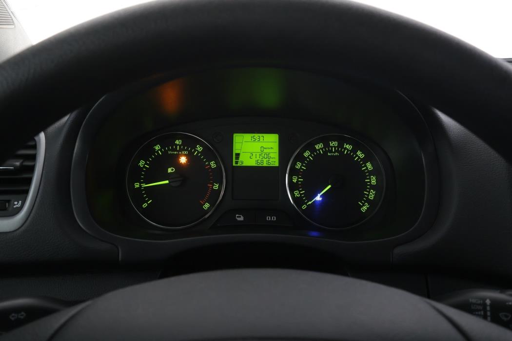 SKODA Fabia 2013