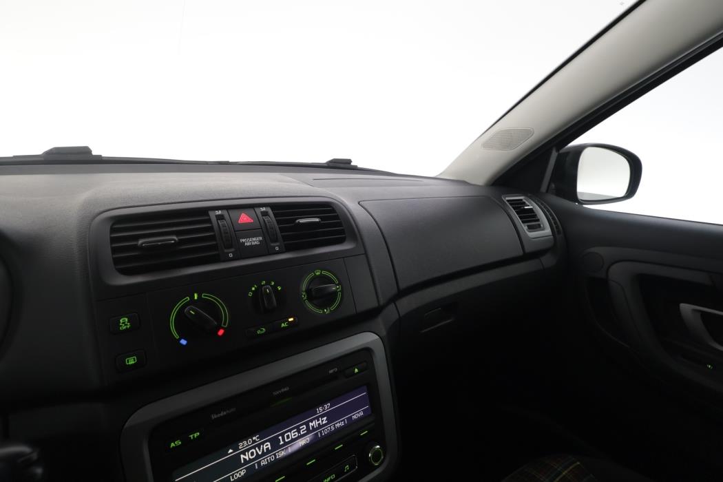SKODA Fabia 2013