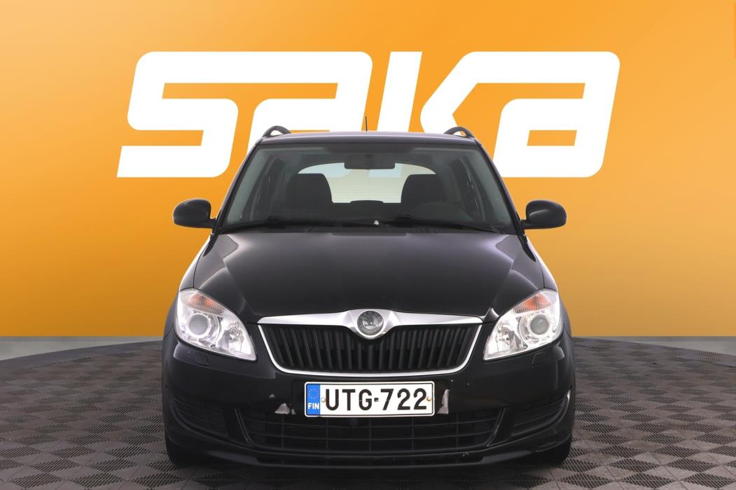 SKODA Fabia 2013