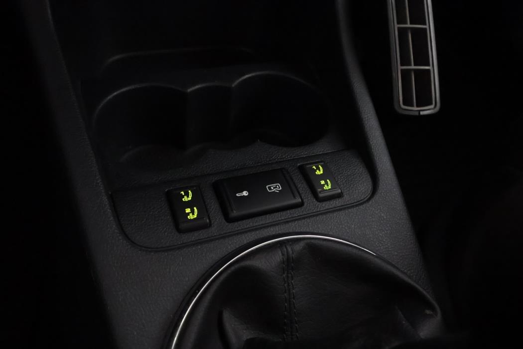 SKODA Fabia 2013