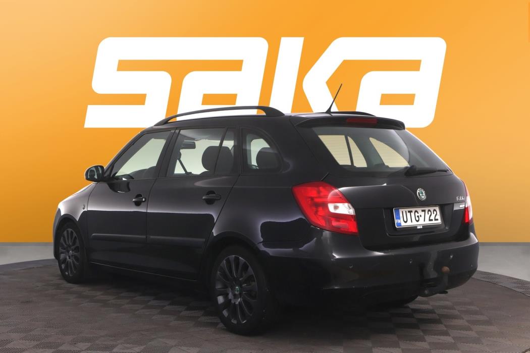 SKODA Fabia 2013