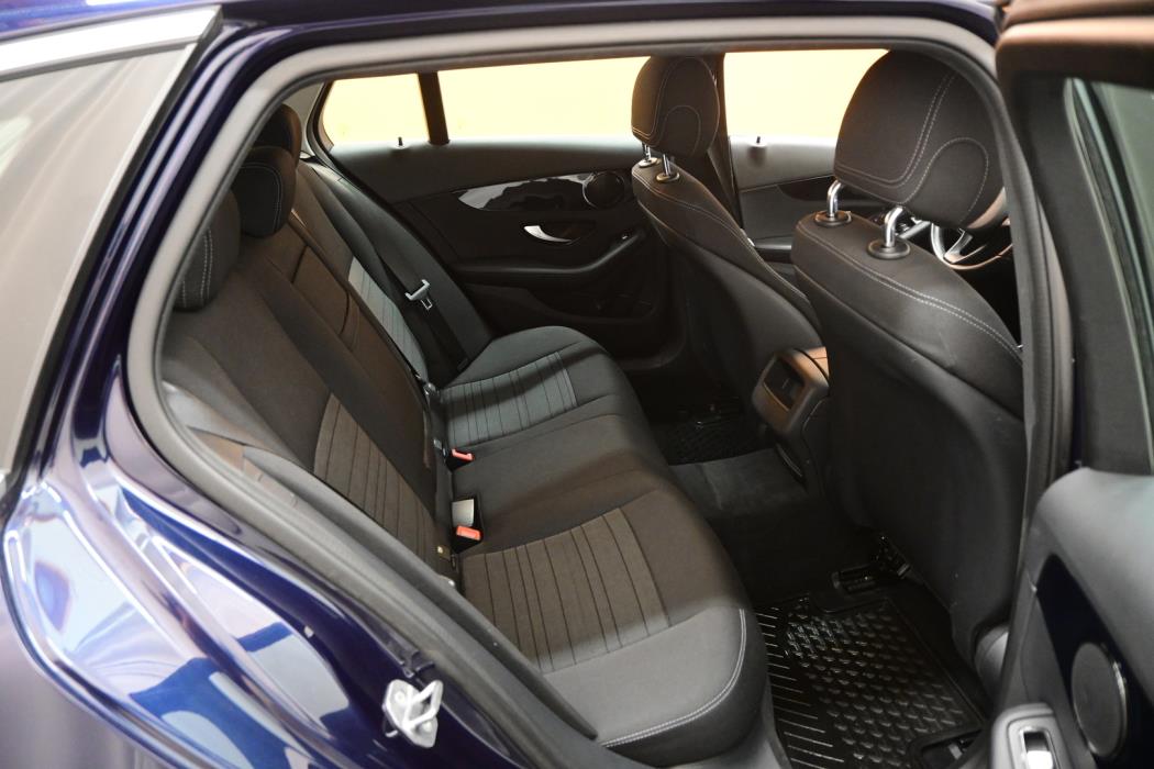 MERCEDES-BENZ C 2017