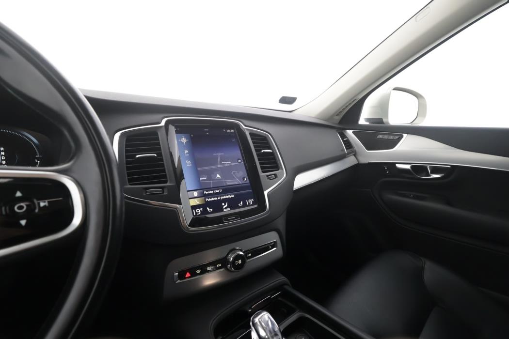VOLVO XC90 2017