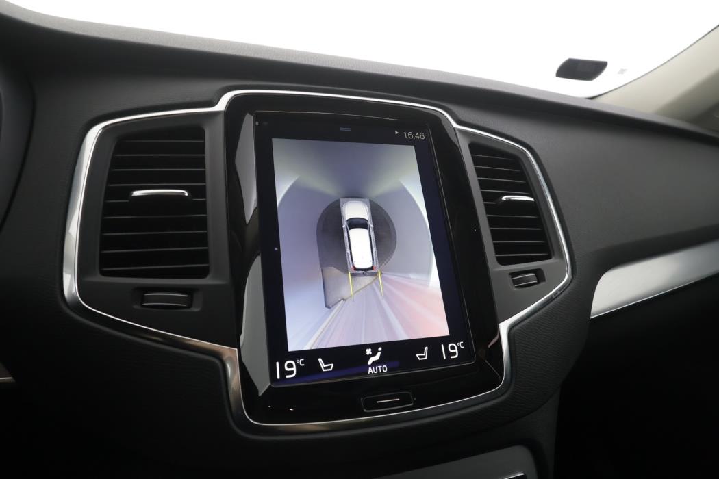 VOLVO XC90 2017