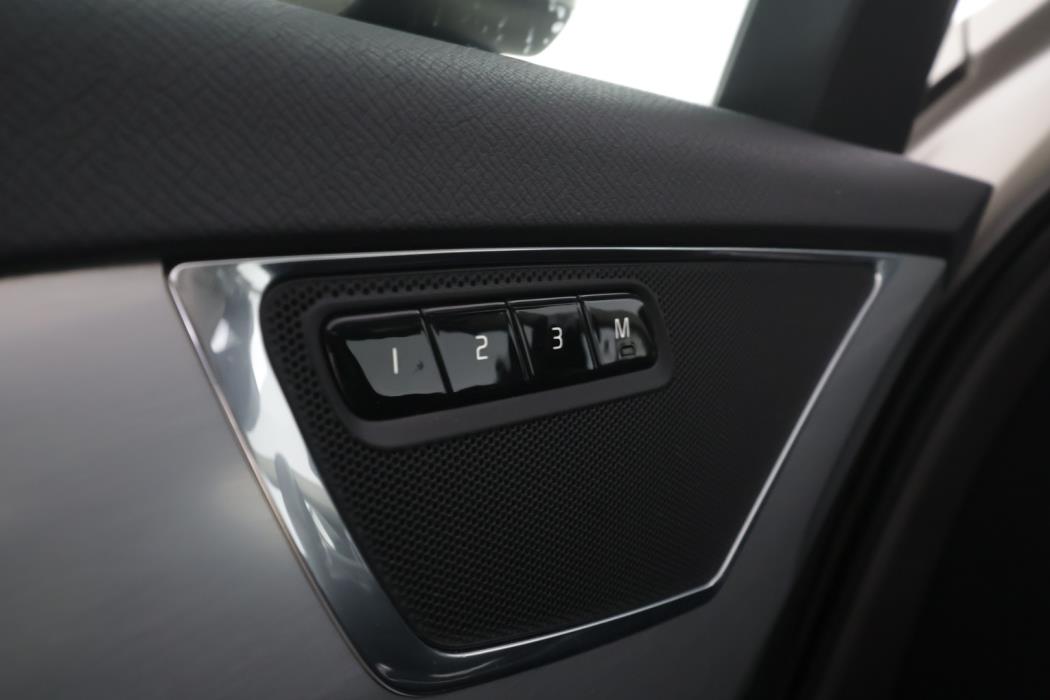 VOLVO XC90 2017