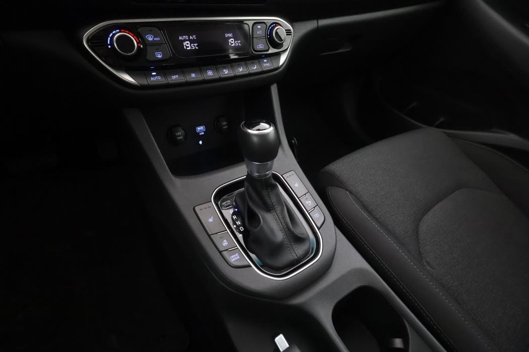 HYUNDAI I30 2021