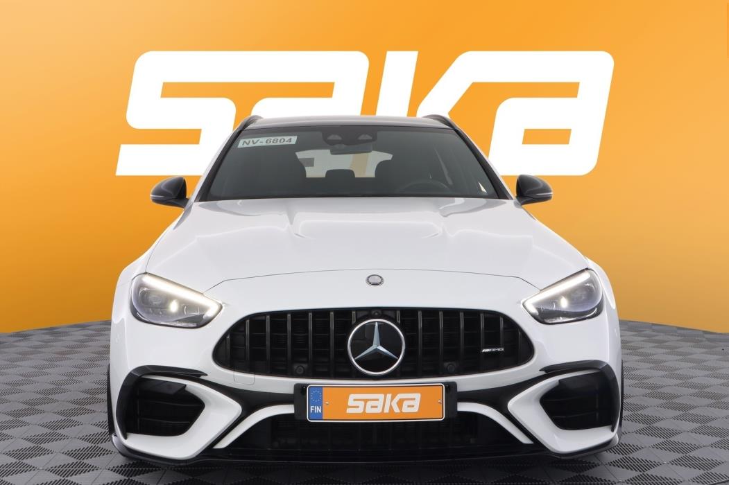 MERCEDES-BENZ C 63 AMG 2024