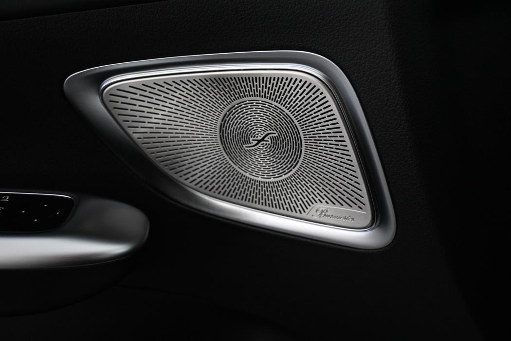 MERCEDES-BENZ C 63 AMG 2024