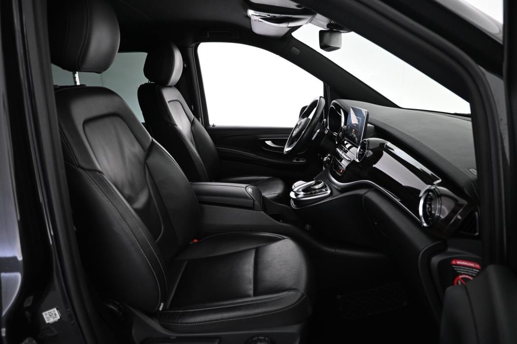 MERCEDES-BENZ V 2020