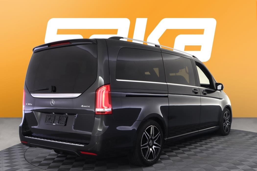 MERCEDES-BENZ V 2020