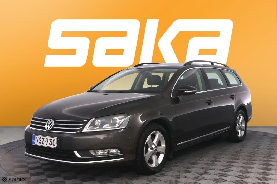 VOLKSWAGEN Passat 2012