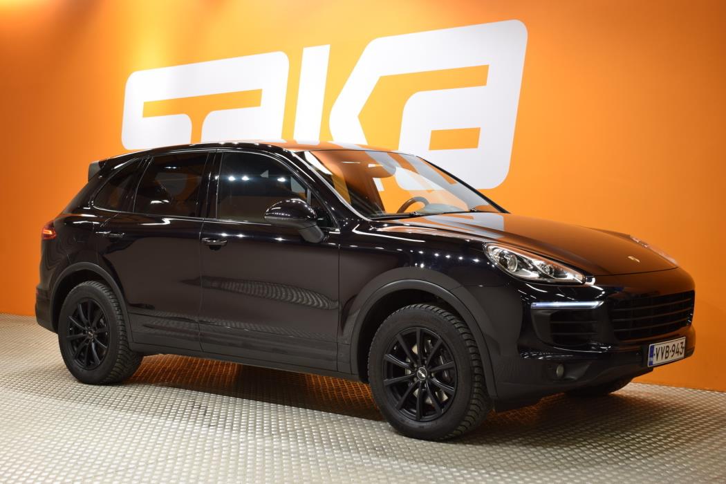 PORSCHE Cayenne 2015