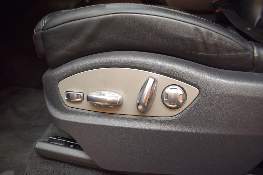 PORSCHE Cayenne 2015