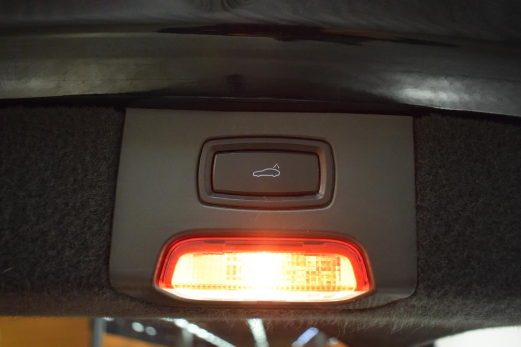 PORSCHE Cayenne 2015