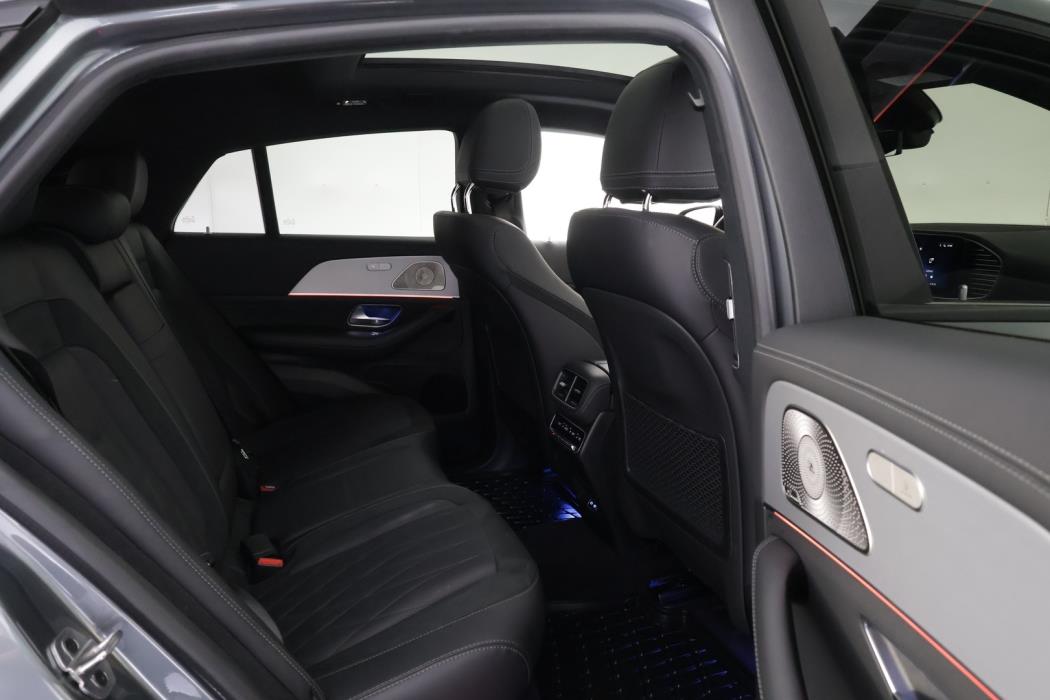 MERCEDES-BENZ GLE 53 AMG 2024