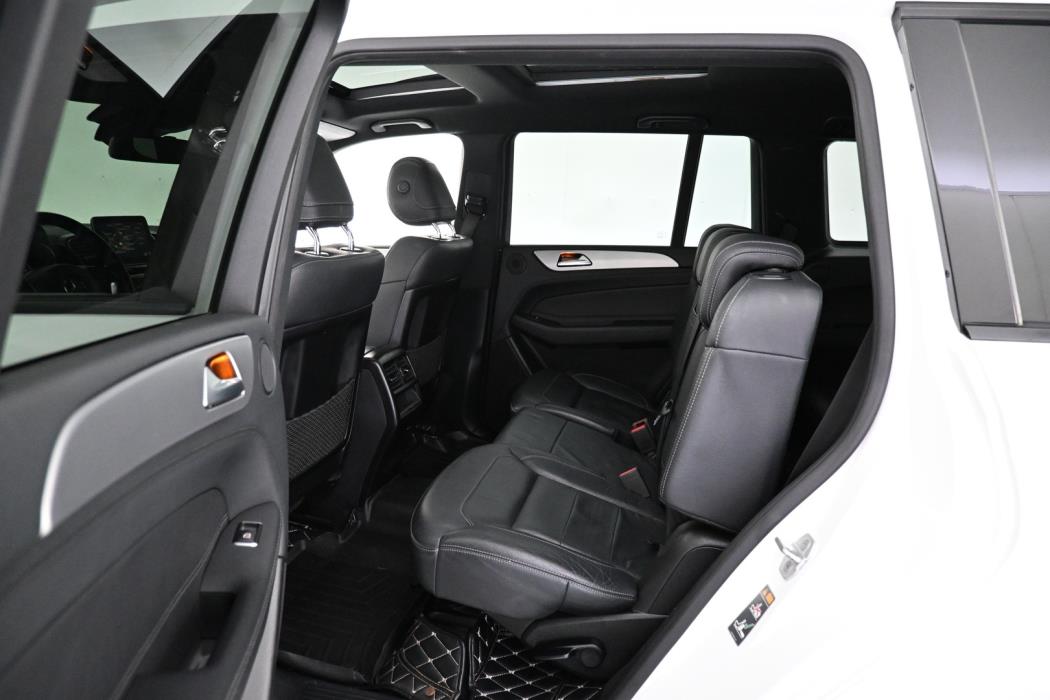 MERCEDES-BENZ GLS 2017