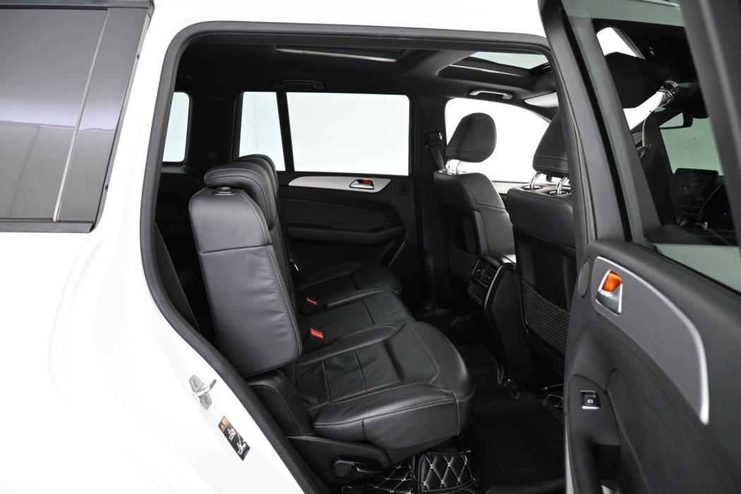 MERCEDES-BENZ GLS 2017