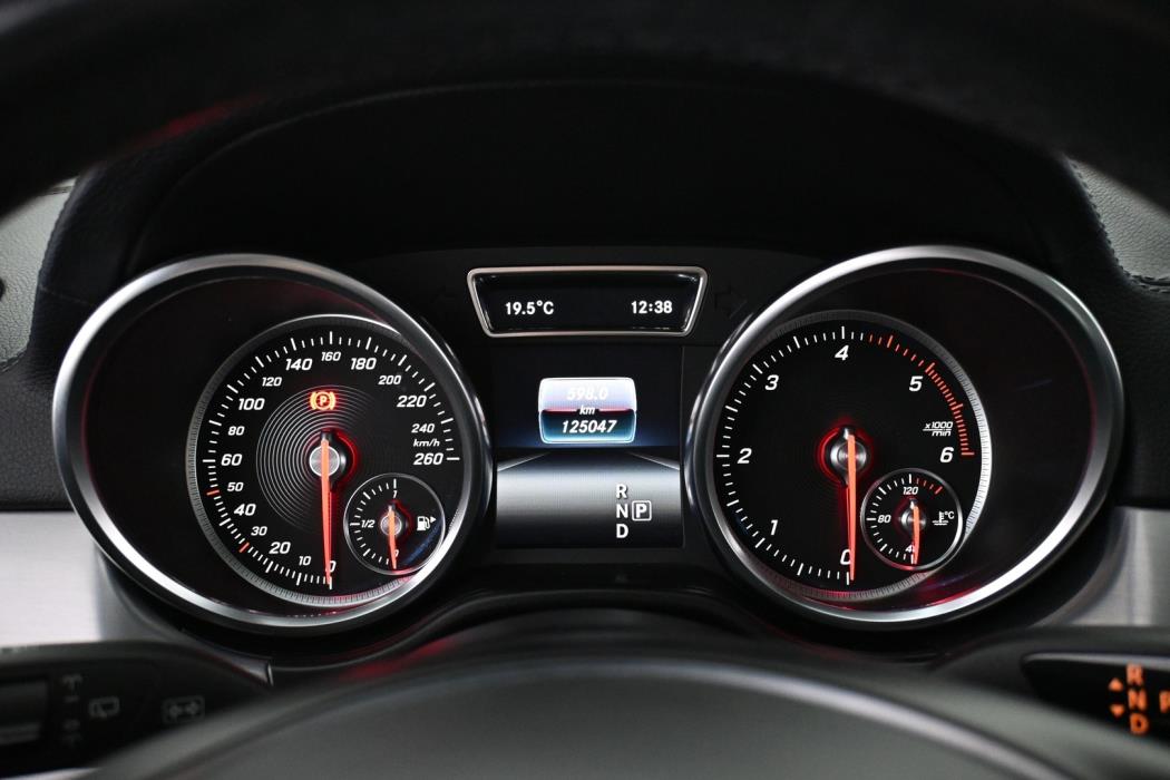 MERCEDES-BENZ GLS 2017