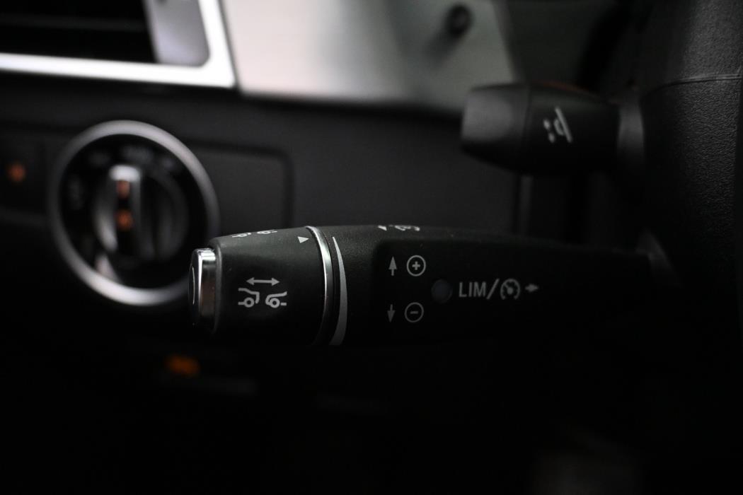 MERCEDES-BENZ GLS 2017