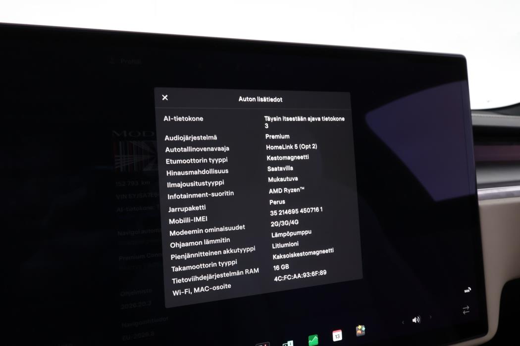 TESLA Model S 2023