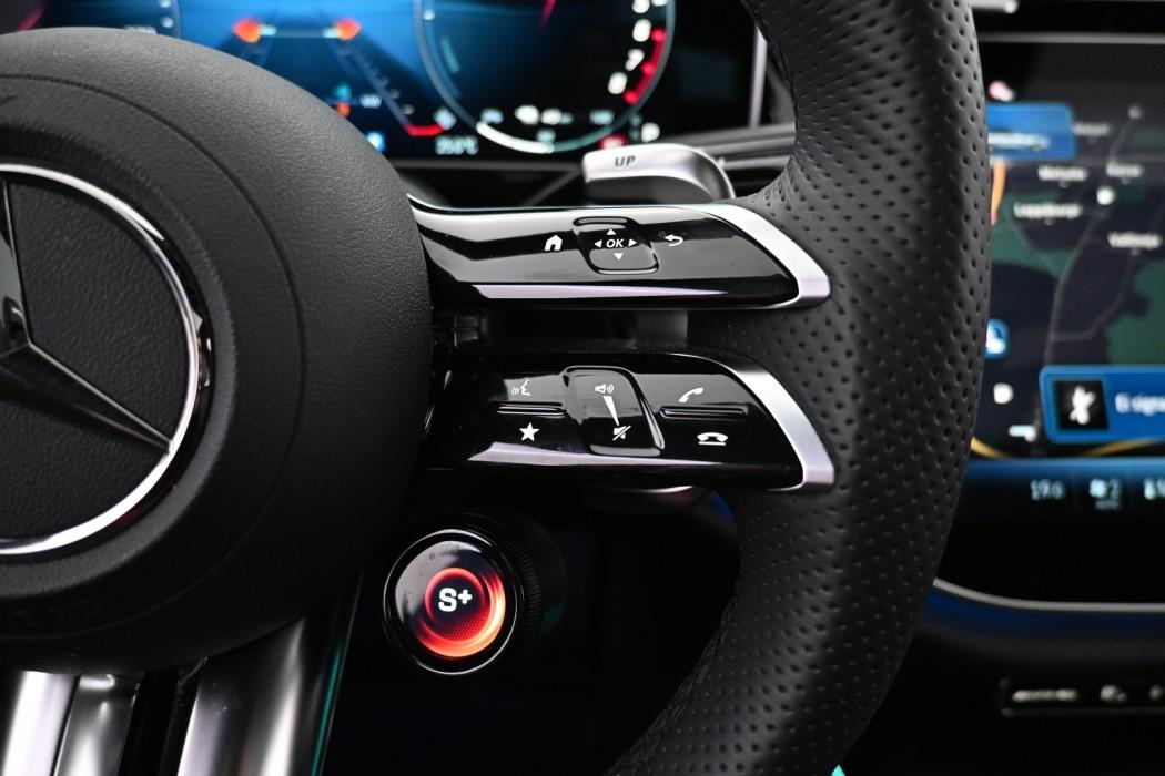 MERCEDES-BENZ E 53 AMG 2026