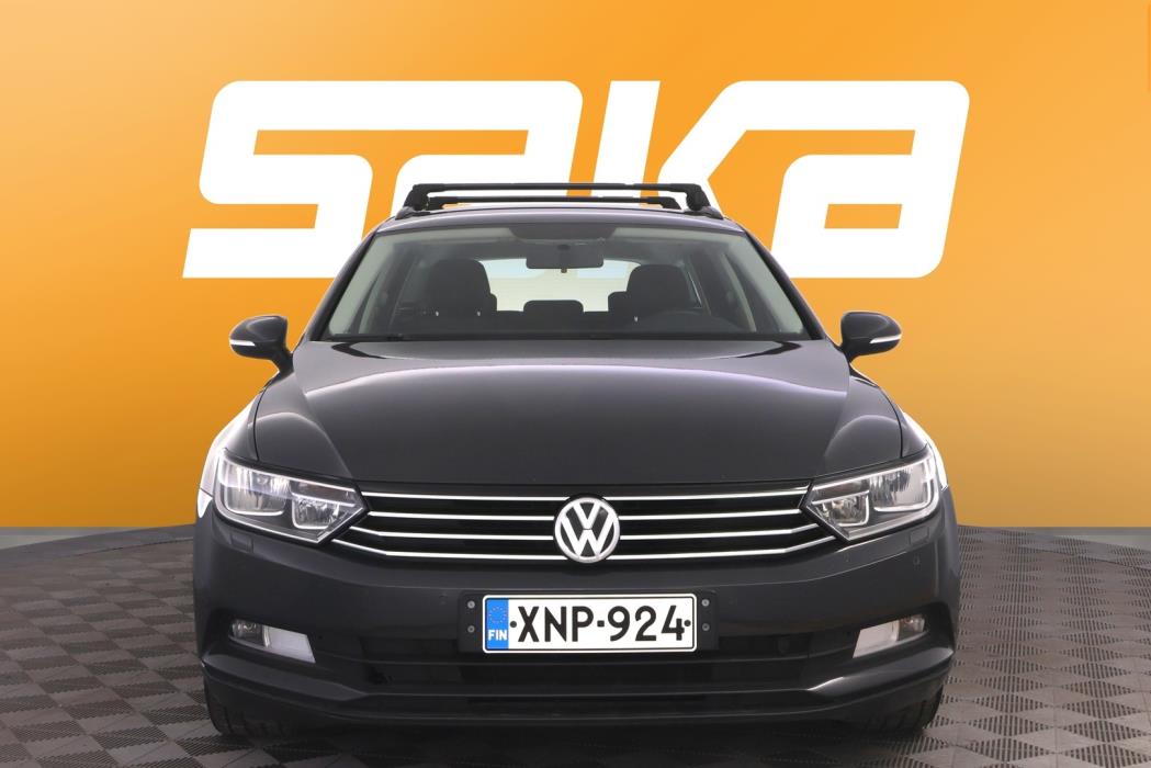 VOLKSWAGEN Passat 2016