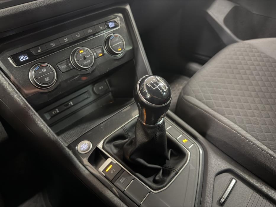 VOLKSWAGEN Tiguan 2017