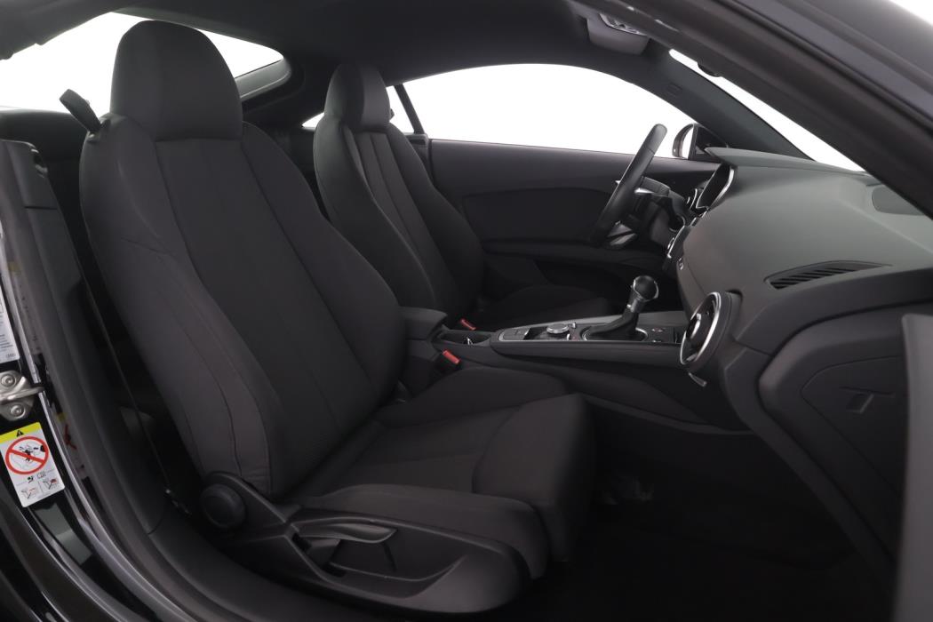 AUDI TT 2023