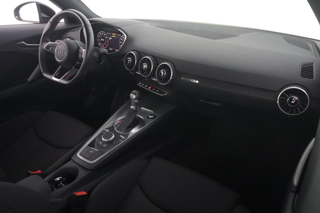 AUDI TT 2023