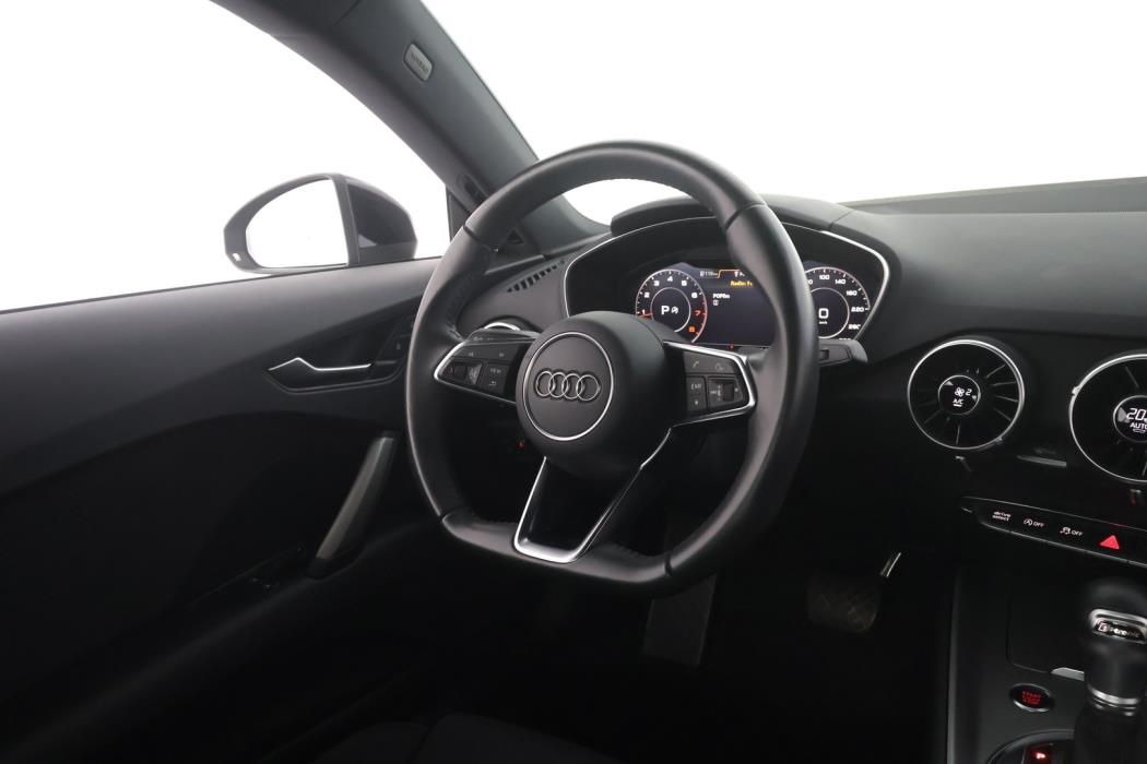 AUDI TT 2023