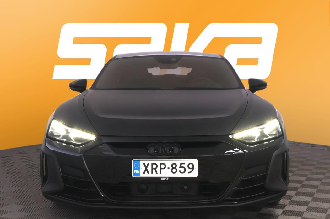 AUDI E-TRON GT RS 2022