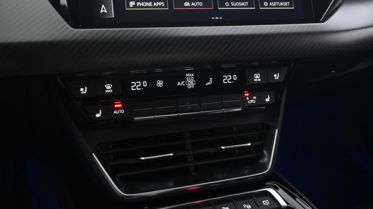 AUDI E-TRON GT RS 2022