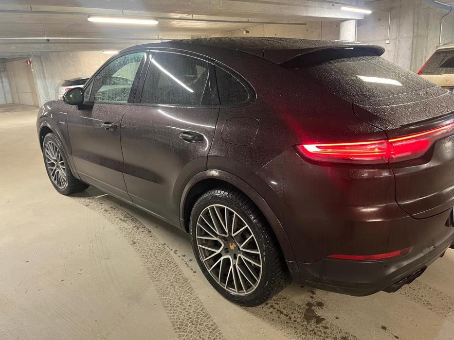 PORSCHE Cayenne 2022