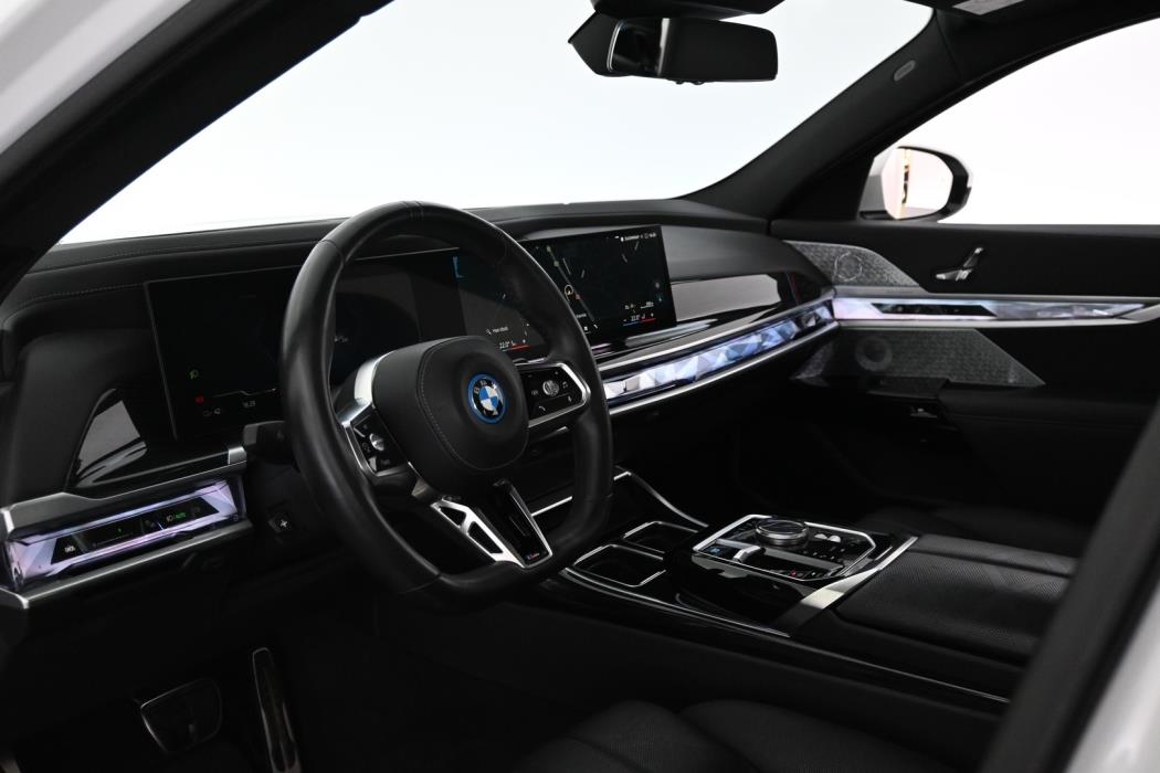 BMW i7 2022