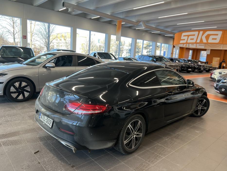 MERCEDES-BENZ C 2021